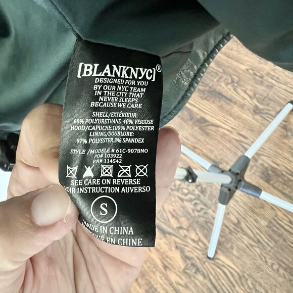 Blank NYC Moto Jacket With Removable Hood Size Small In Green Faux Leather GUC - Picture 5 of 9